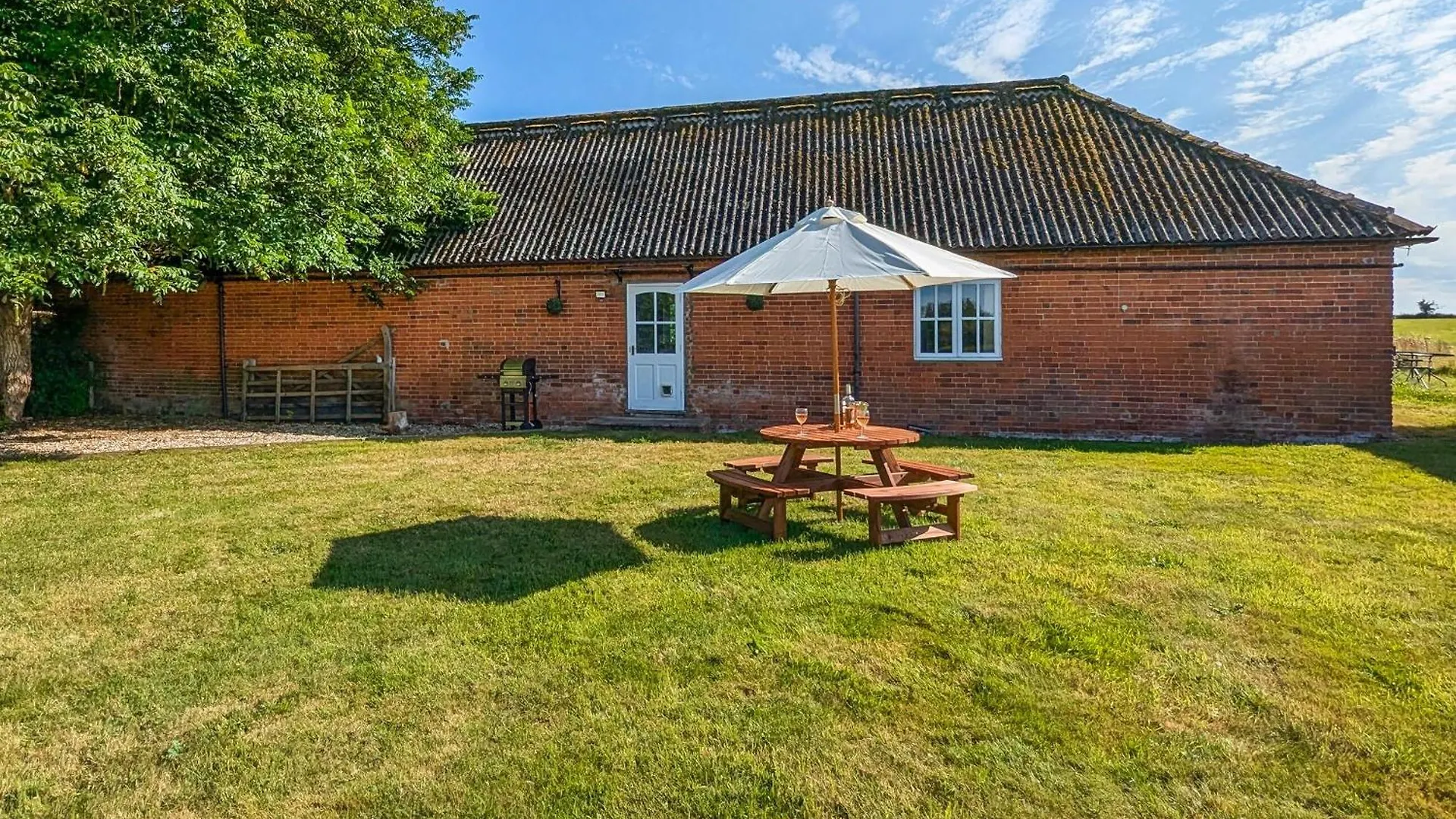 The Cottage At Canefield Farmhouse contacts